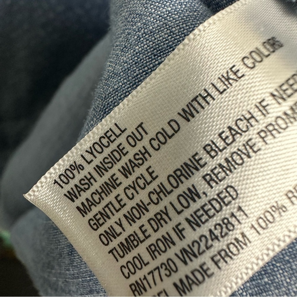 Universal Thread Size Small Drawstring Chambray Patterned Tank Top - Picture 7 of 7